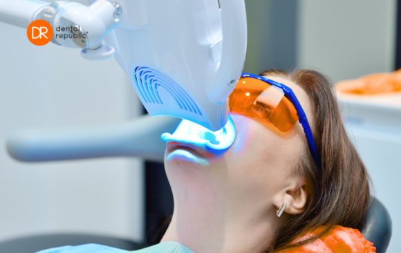 Wybielanie zębów – poznaj metodę Prevdent w Dental Republic